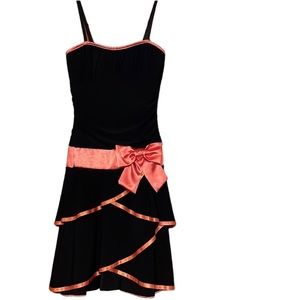 Special Occasion Dress Medium (Juniors)